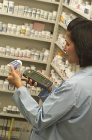 Online pharmacy. What is important while search and buy medicine on internet.